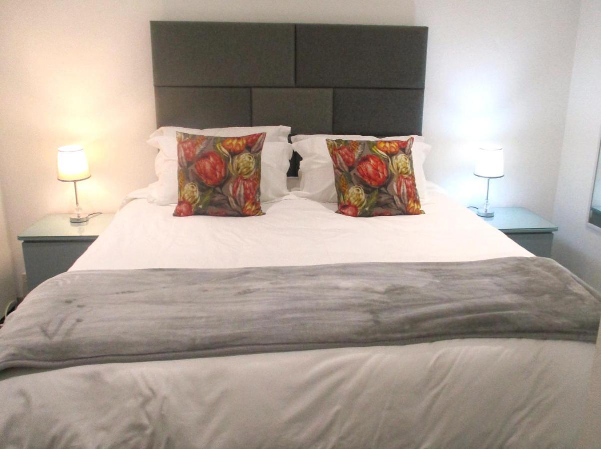 Appartement Lekker Rus à Bloemfontein Extérieur photo