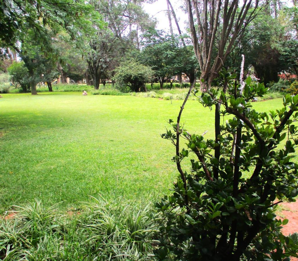 Appartement Lekker Rus à Bloemfontein Extérieur photo