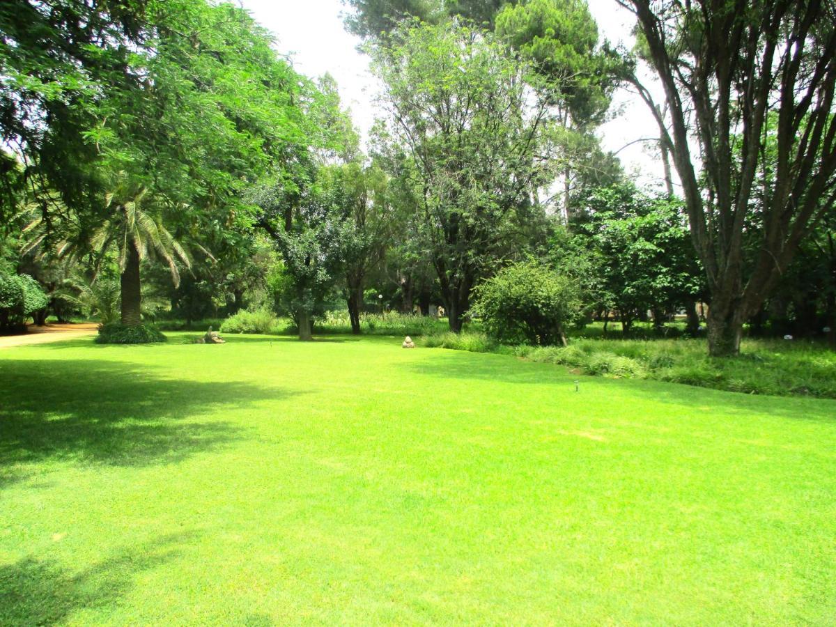 Appartement Lekker Rus à Bloemfontein Extérieur photo