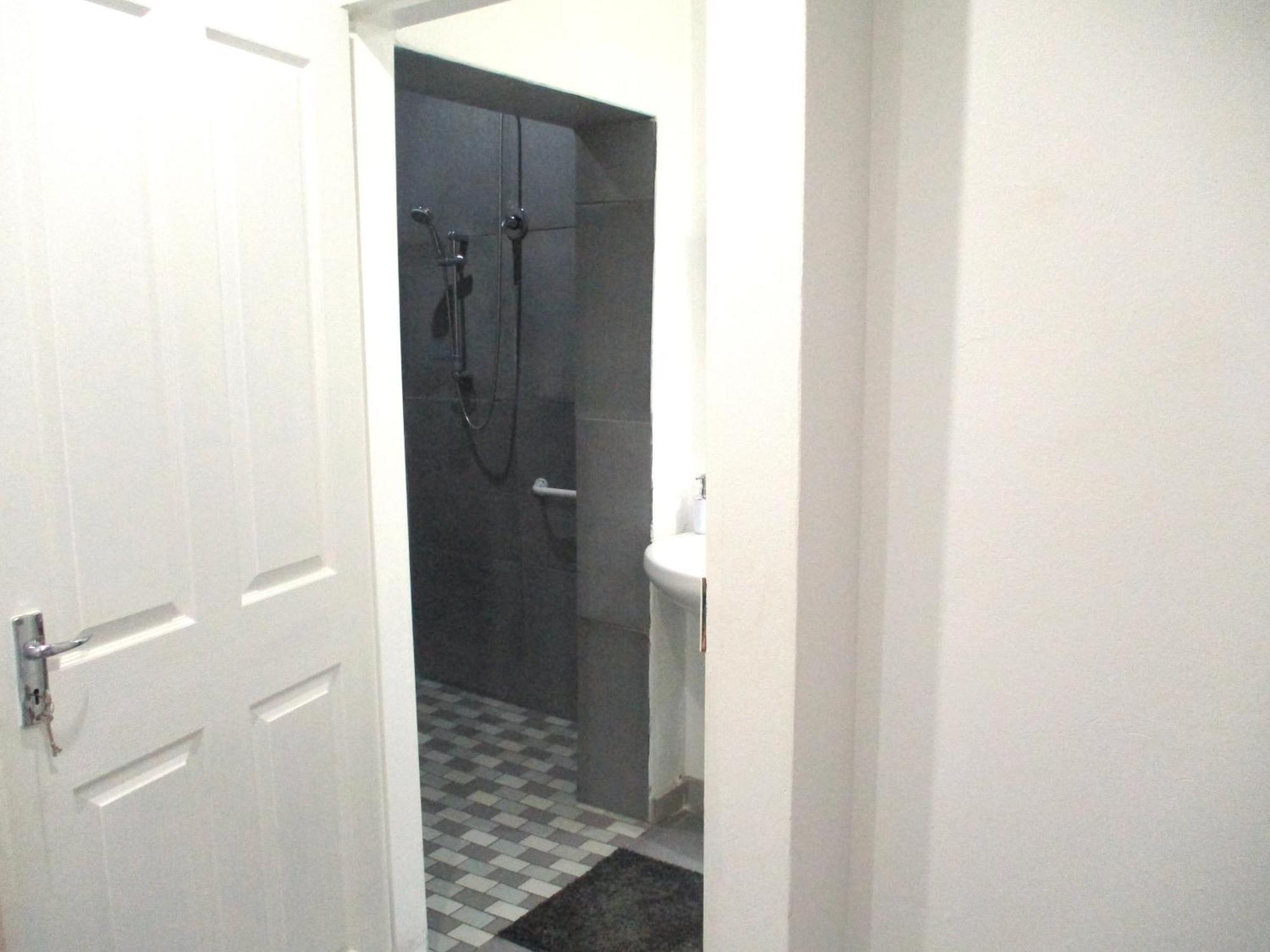 Appartement Lekker Rus à Bloemfontein Extérieur photo