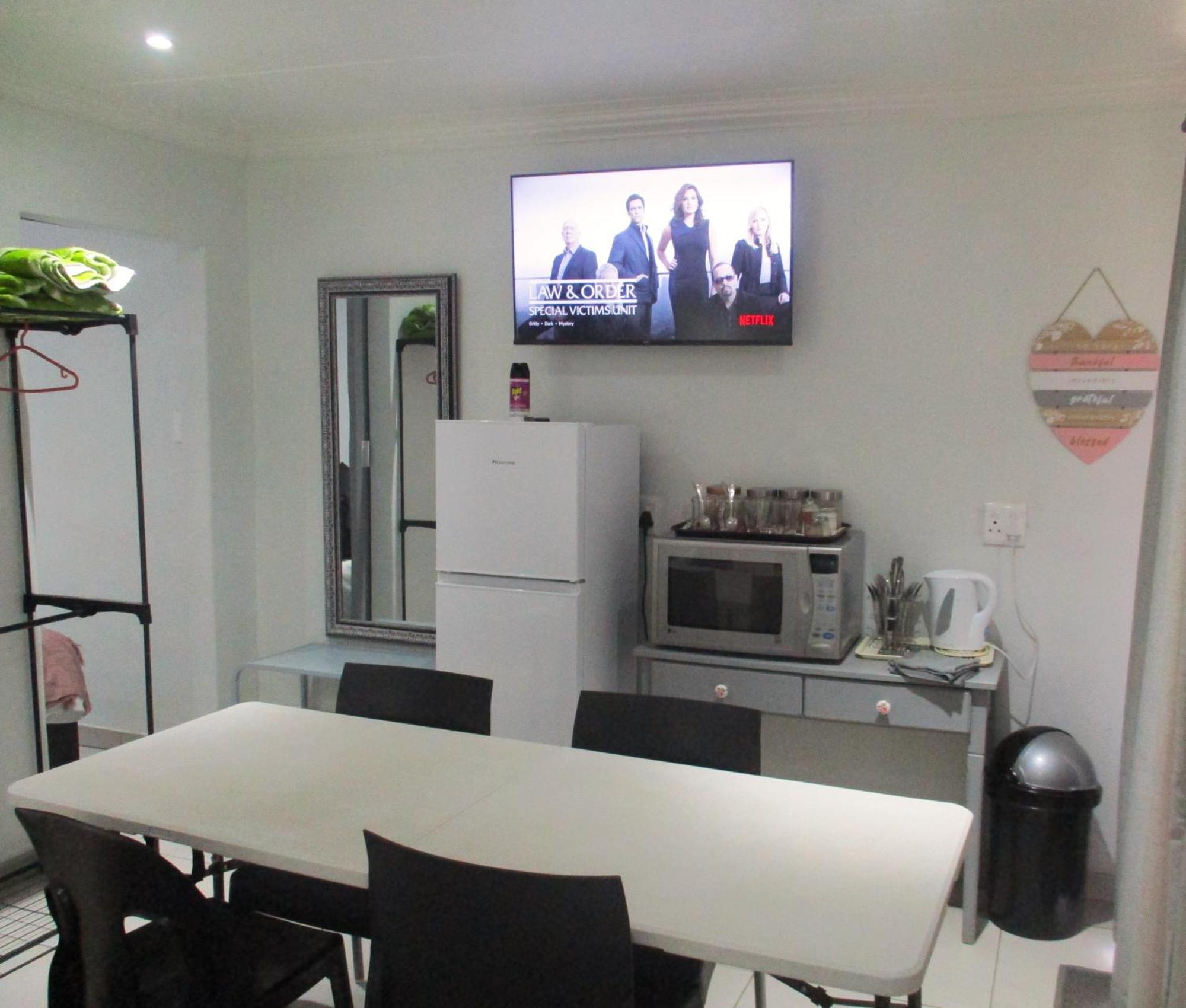 Appartement Lekker Rus à Bloemfontein Extérieur photo