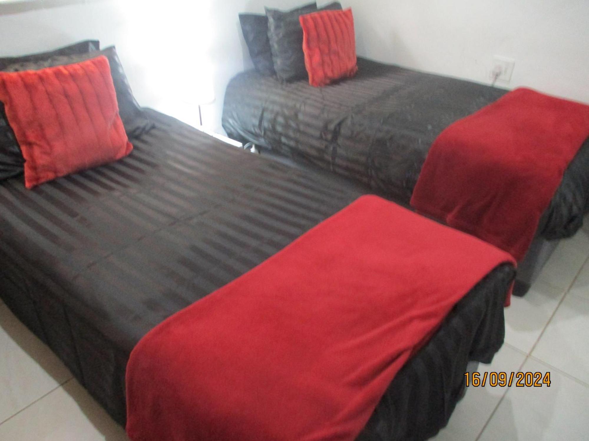 Appartement Lekker Rus à Bloemfontein Extérieur photo